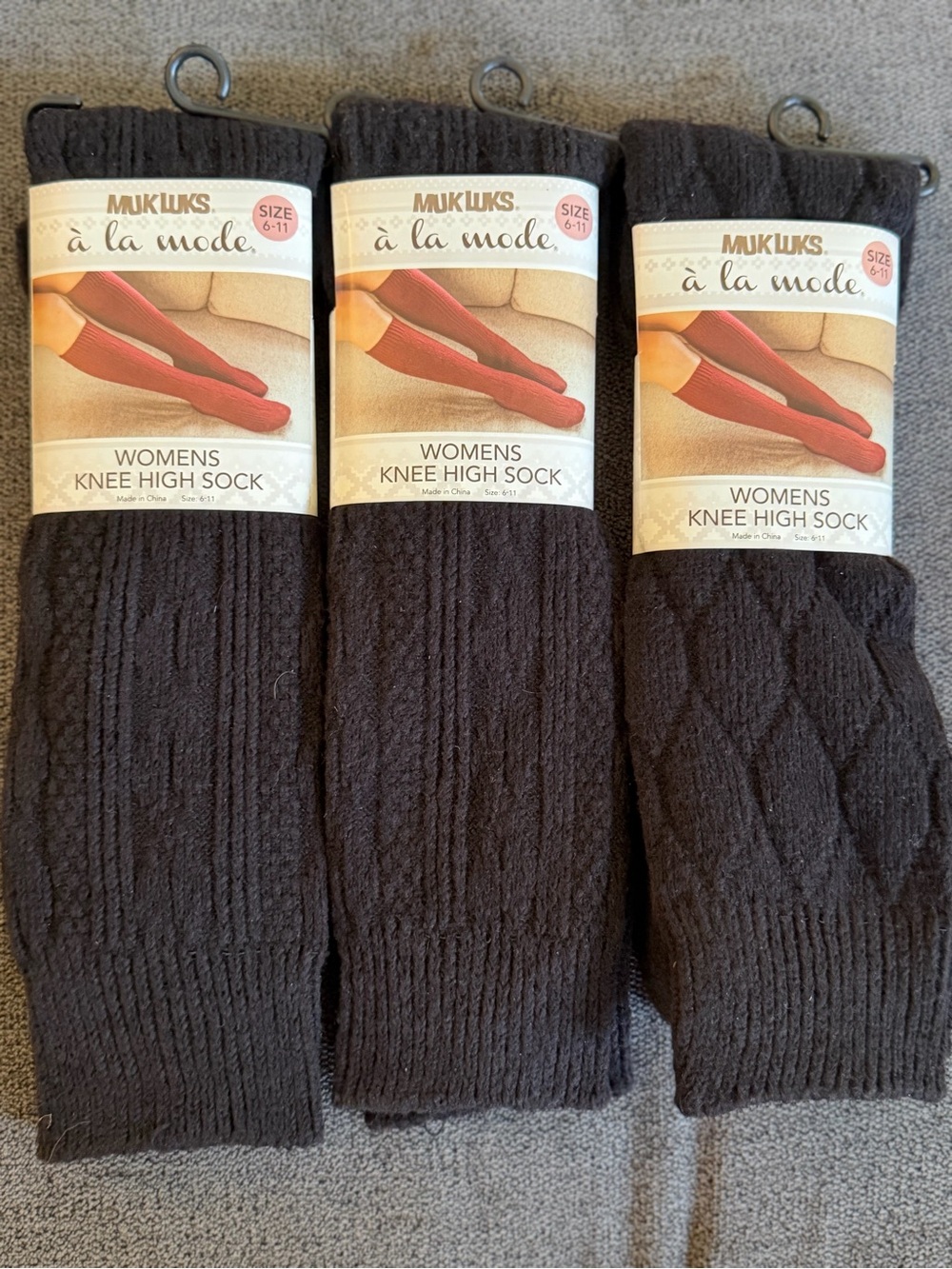 Muk Luks Casual Knee High Socks - Black